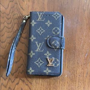 Louis Vuitton iPhone 7 Plus case